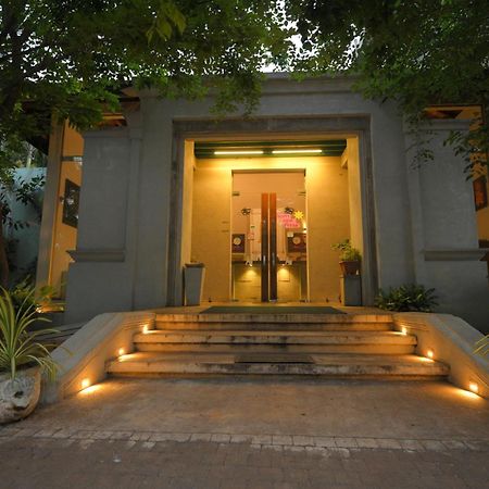 Ceylan Lodge أنرادابورام المظهر الخارجي الصورة