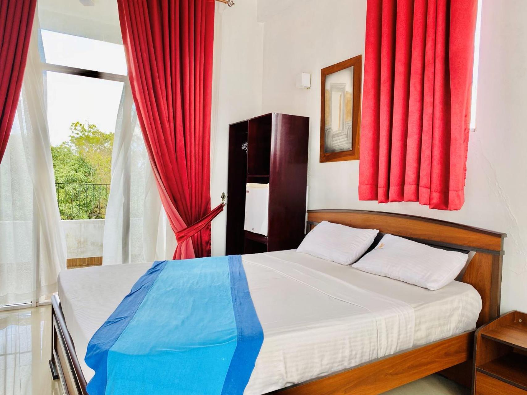 Ceylan Lodge أنرادابورام المظهر الخارجي الصورة