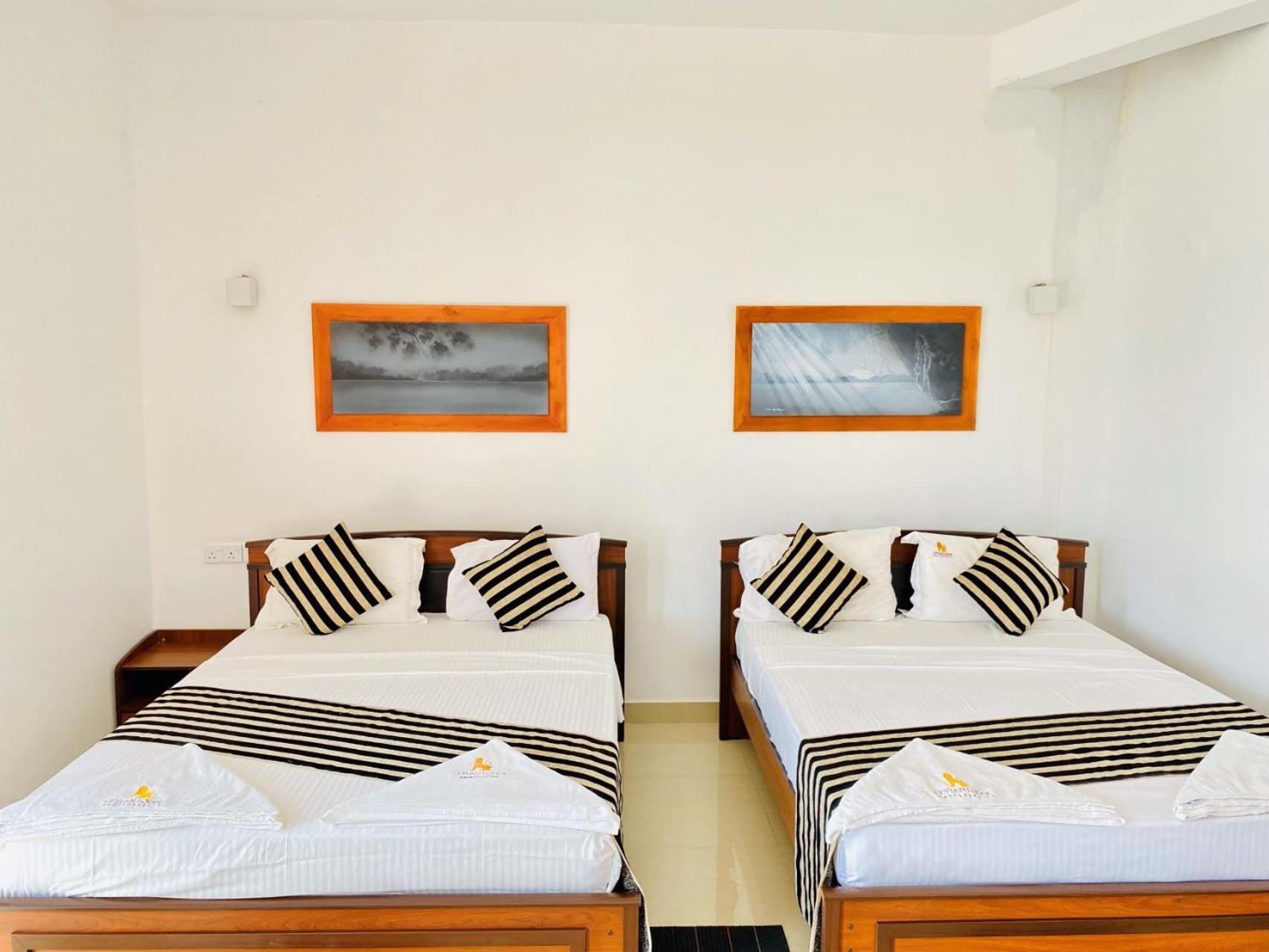Ceylan Lodge أنرادابورام المظهر الخارجي الصورة