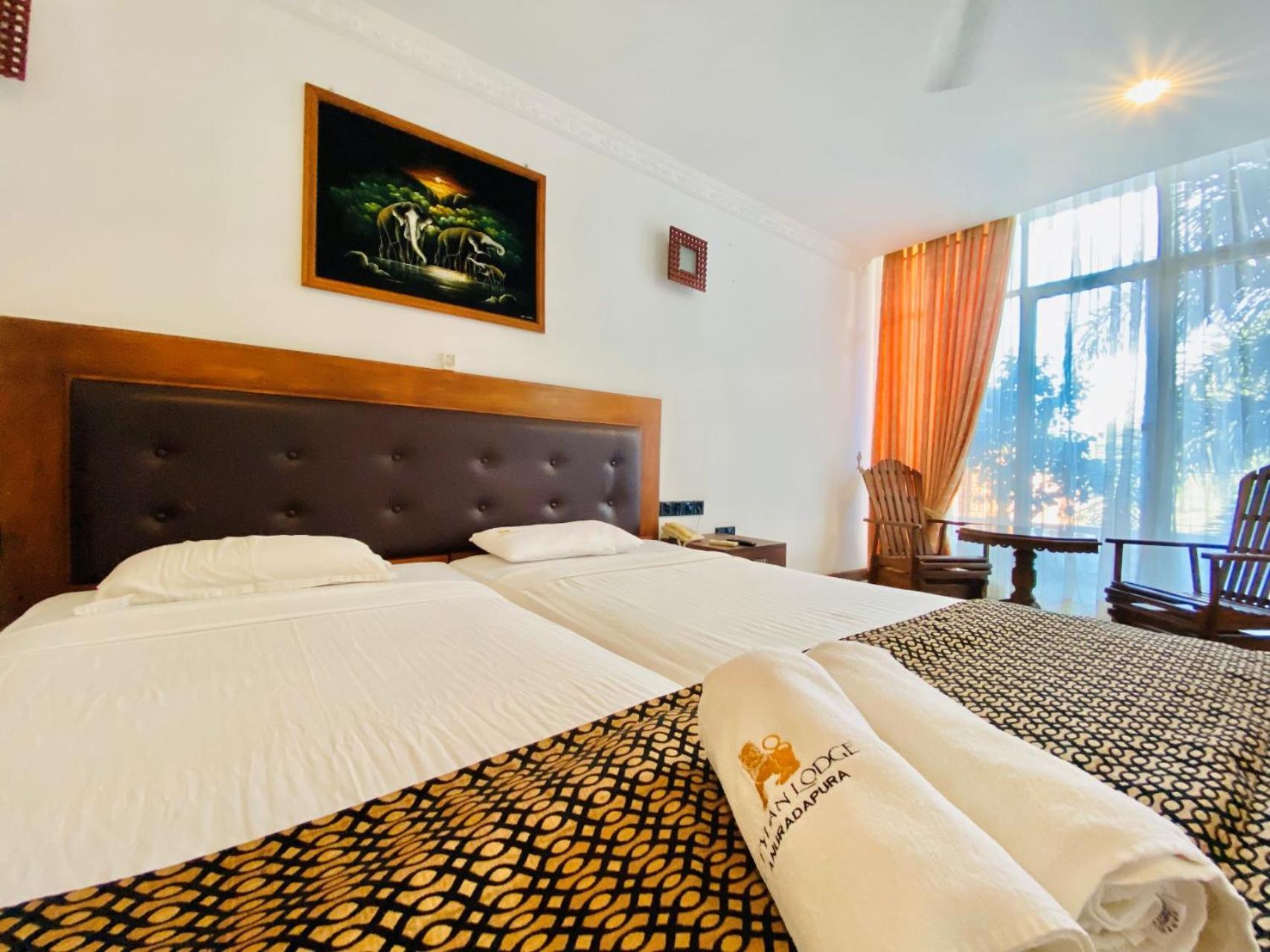 Ceylan Lodge أنرادابورام المظهر الخارجي الصورة