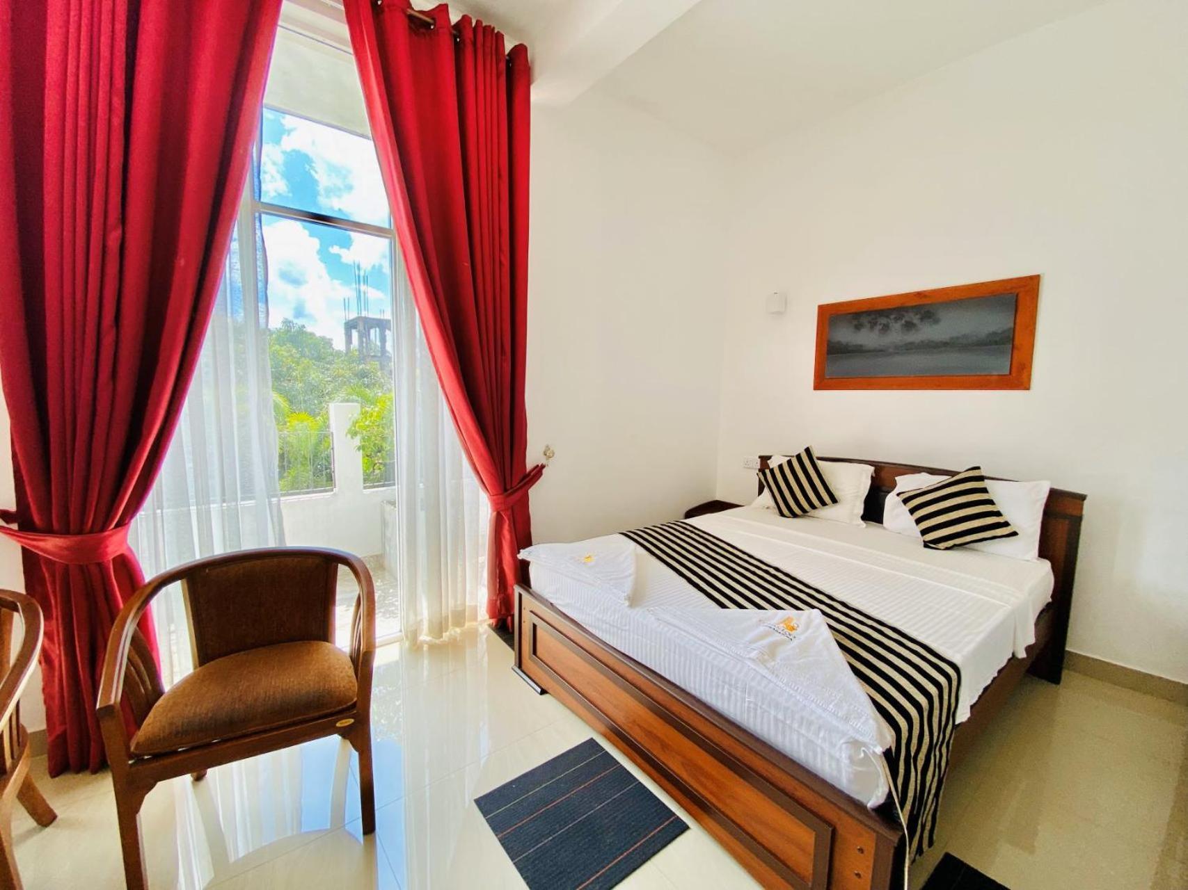 Ceylan Lodge أنرادابورام المظهر الخارجي الصورة