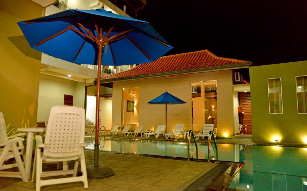 Ceylan Lodge أنرادابورام المظهر الخارجي الصورة